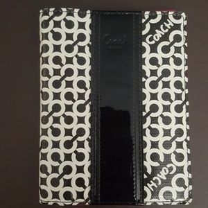 COACH PENELOPE OP PASSPORT WALLET F42208